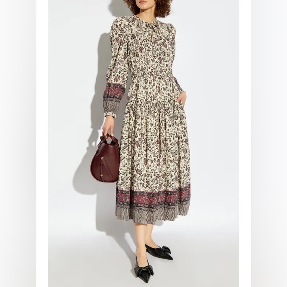 Ulla Johnson Dresses & Skirts - Ulla Johnson
Mona midi dress